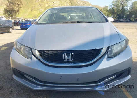 2015 Honda Civic Lx z USA, uszkodzony, nr VIN 19XFB2E57FE012022